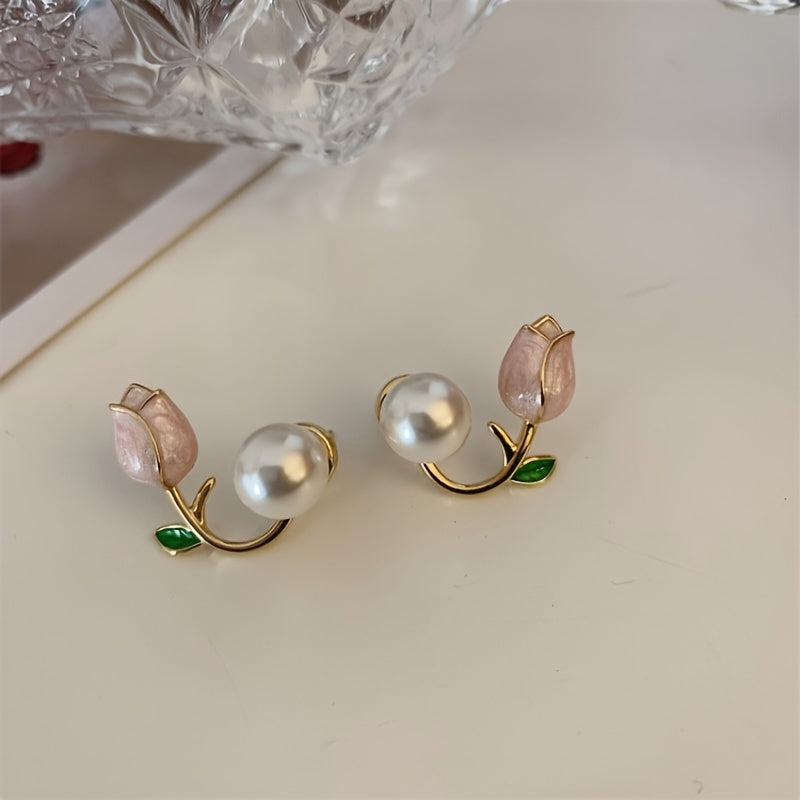 Sweet Tulip Stud Earrings with Pearl Accent