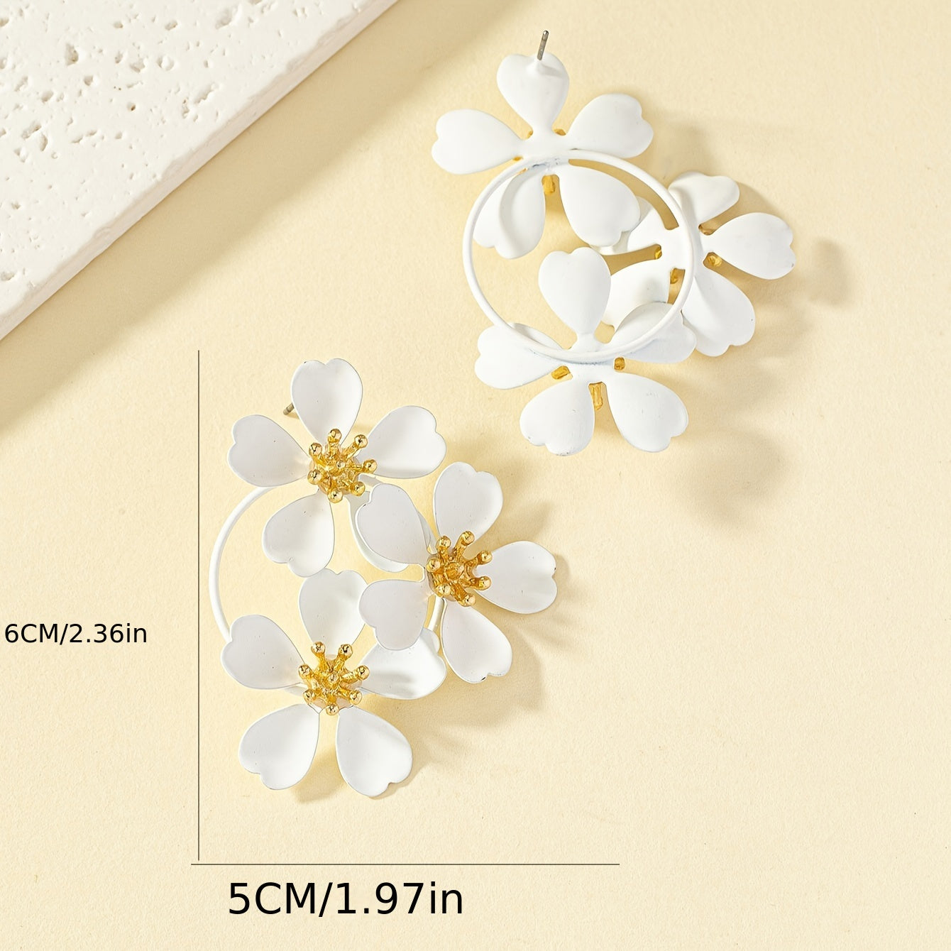 Elegant Flower Stud Earrings