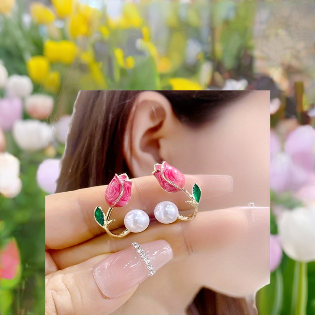 Sweet Tulip Stud Earrings with Pearl Accent