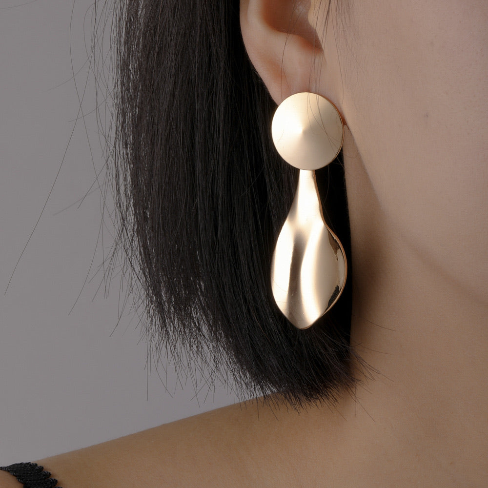 "Dancing Raindrops" Drop Earrings